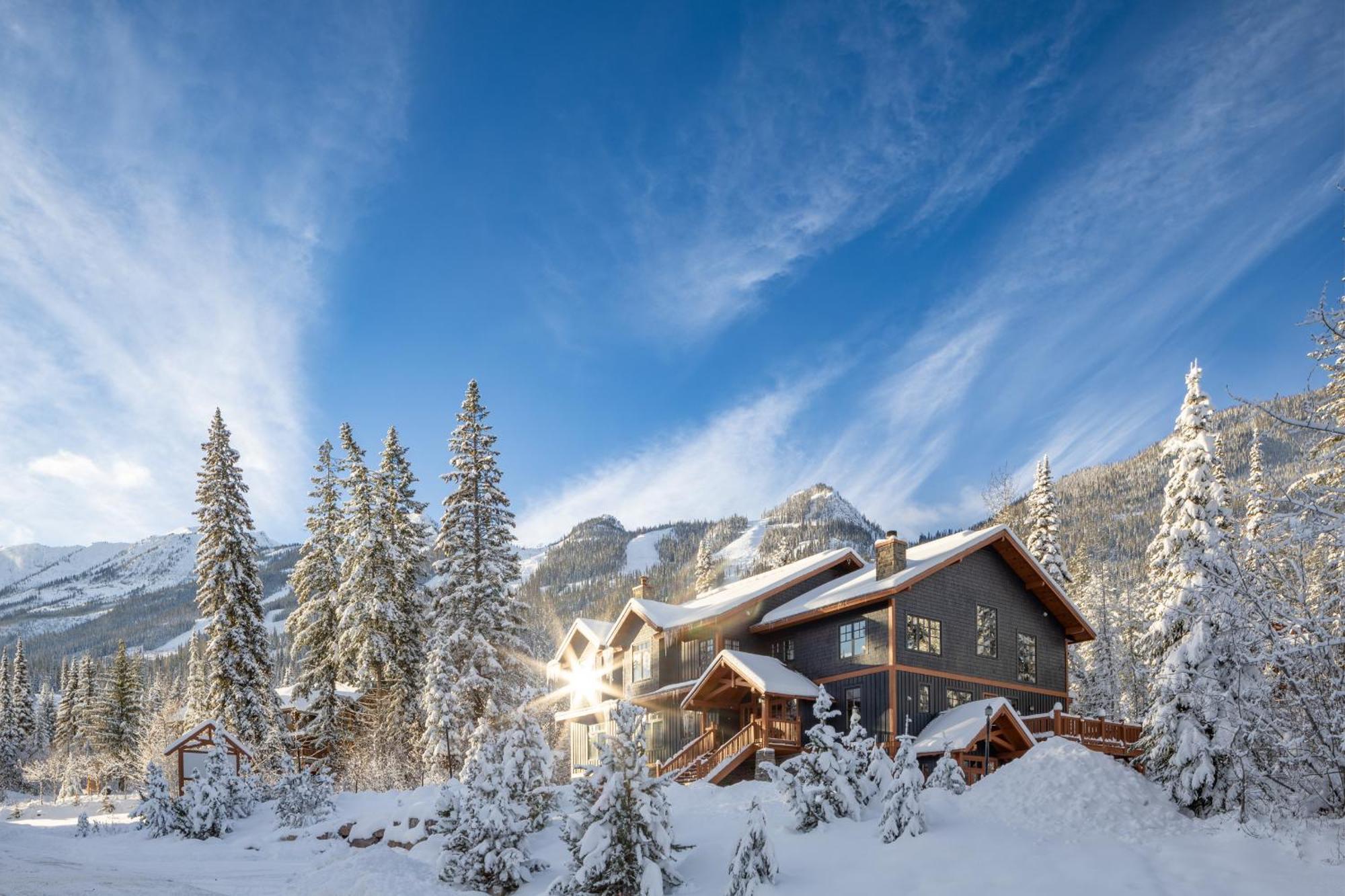 Copper Horse Lodge Golden Bagian luar foto